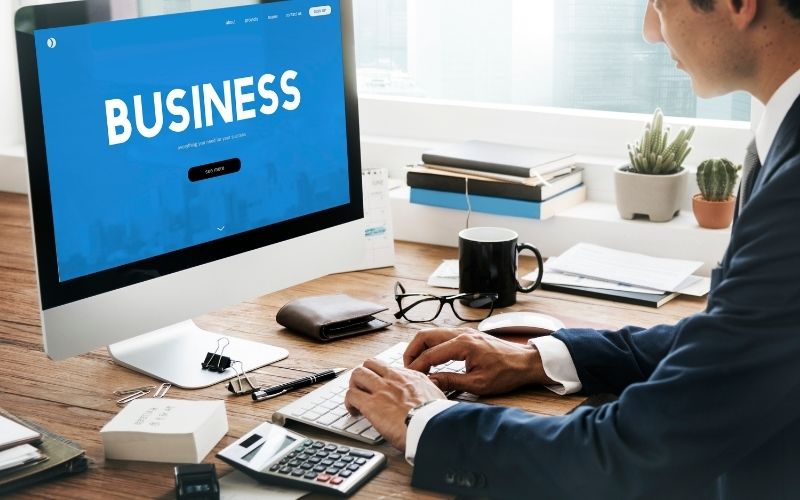 personal branding on linkedin india for service page